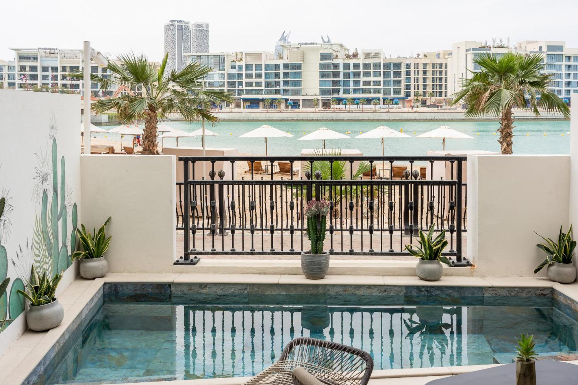 The Townhouses The Pearl Doha Bagian luar foto